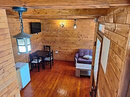 Zenith Campsite Apartments