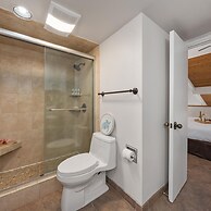 Kamaole Sands 4413 in Kihei