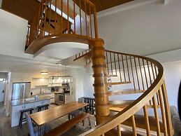 Kamaole Sands 4413 in Kihei