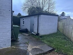 Beautiful 1-bed House in Bradford