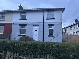 Beautiful 1-bed House in Bradford