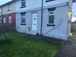 Beautiful 1-bed House in Bradford