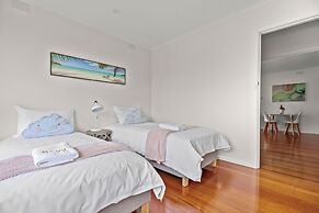 StayAU 2BRM Beach Family House Hampton