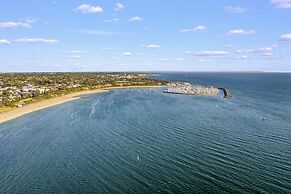 StayAU 2BRM Beach Family House Hampton