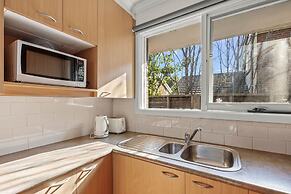 StayAU 2BRM Beach Family House Hampton