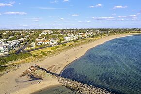 StayAU 2BRM Beach Family House Hampton