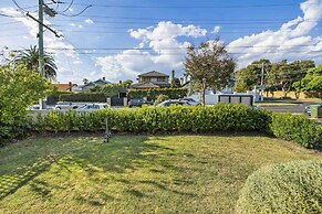 StayAU 2BRM Beach Family House Hampton