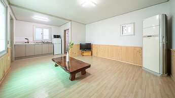 Gyeongju Jayeon Pension