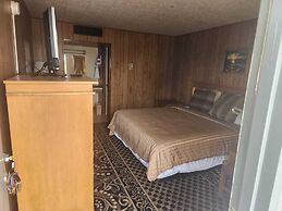 1st Inn By OYO Quinter Hwy 70 KS