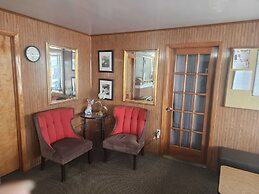 1st Inn By OYO Quinter Hwy 70 KS