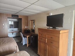 1st Inn By OYO Quinter Hwy 70 KS