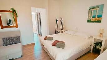 Karavaki Apartments