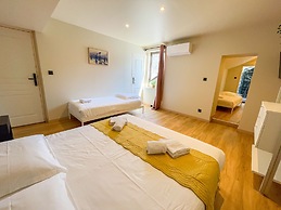 La Collégiale - Etablissement de charme