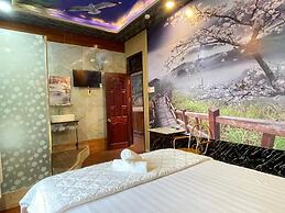 Hoang Gia Hotel Binh Duong by Bay Luxury