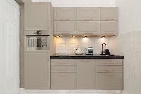 Kraków Stylish Apartment by Renters