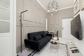 Kraków Stylish Apartment by Renters