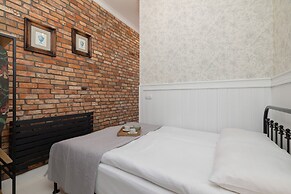 Dietla One Bedroom Kraków by Renters