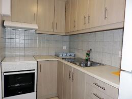 Pelagos Rooms 10m from Gyrismata Beach