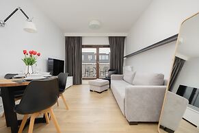 1 Bedroom Apartment Sarmacka by Renters
