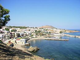 Tim's Place apt 10- 5min On Foot From The Beach