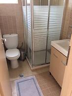 Tim's Place apt 10- 5min On Foot From The Beach