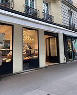 One bedroom flat ground floor avec cuisine -Rue Saint charles - métro 