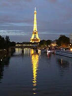 One bedroom flat ground floor avec cuisine -Rue Saint charles - métro 