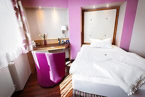 Hotel Am Turm Inh. Carlo Lombardini