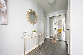 Gorgeous Downtown Apartments