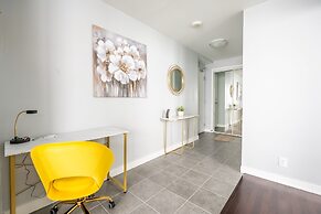 Gorgeous Downtown Apartments