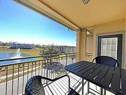 Radiant Condo 3 Bedroom Condo by RedAwning