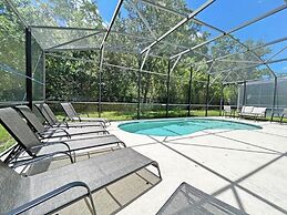 American Dream 6 Bedroom Home by RedAwning