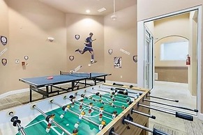 American Dream 6 Bedroom Home by RedAwning