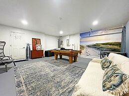 Family Dream 5 Bedroom Home by RedAwning