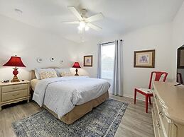 Family Dream 5 Bedroom Home by RedAwning