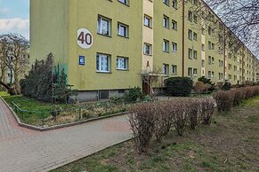 Cosy Apartment in Gdańsk by Renters