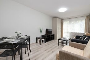 Cosy Apartment in Gdańsk by Renters