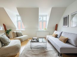 Sanders Leaves - 2bdr Apt With Shared Roof Terrace