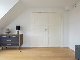 Sanders Leaves - 2bdr Apt With Shared Roof Terrace