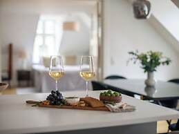 Sanders Leaves - 2bdr Apt With Shared Roof Terrace