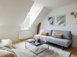 Sanders Leaves - 2bdr Apt With Shared Roof Terrace