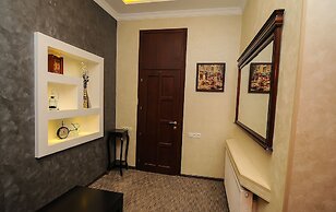 Old Castello Hotel And Sheesha Cafe