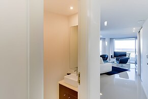 Oceana Suites Isabel