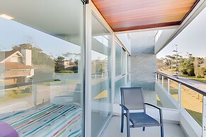 Oceana Suites Isabel