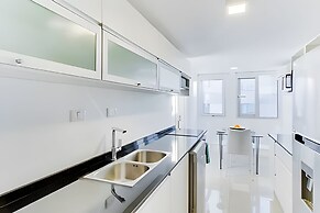 Oceana Suites Isabel