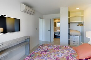 Oceana Suites Isabel