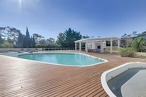 Oceana Suites Isabel