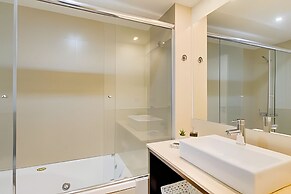 Oceana Suites Isabel
