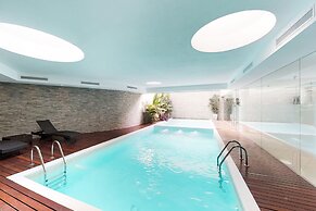 Oceana Suites Isabel