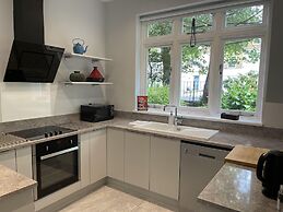 1bedapt Privateestate W/free Parking - 10mintocity